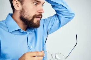 Peut-on redevenir myope après le laser