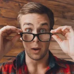 Opération myopie : âge idéal, stabilité et quand attendre